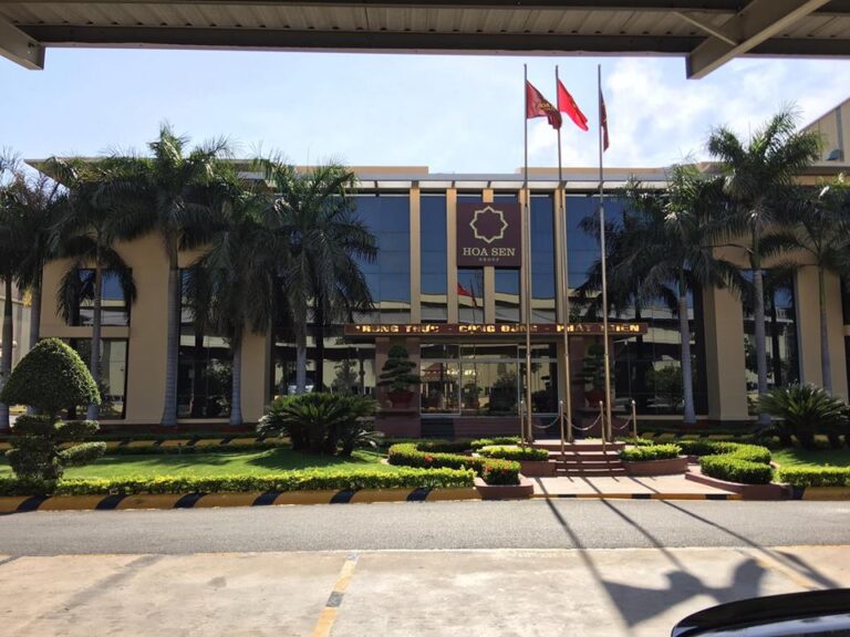 Nhà máy tôn Hoa Sen Phú Mỹ