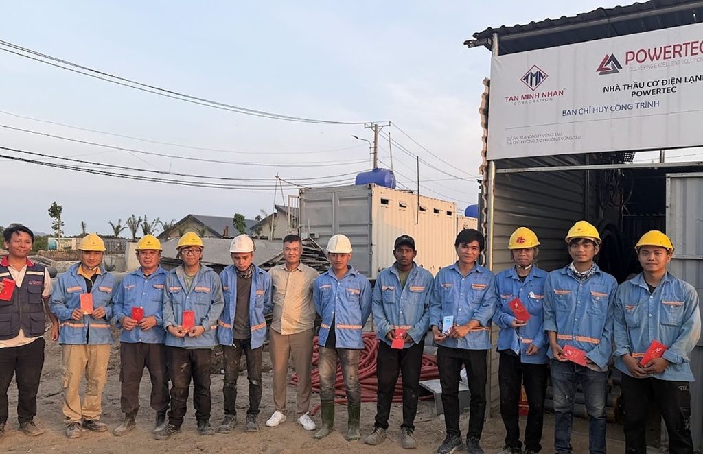 Đội ngũ thi công công trường