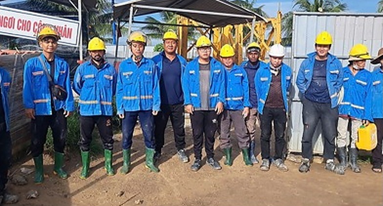Đội ngũ thi công công trường